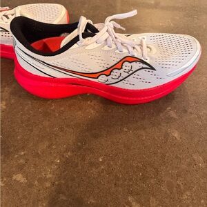 Saucony Women's White and Red Athletic Shoes